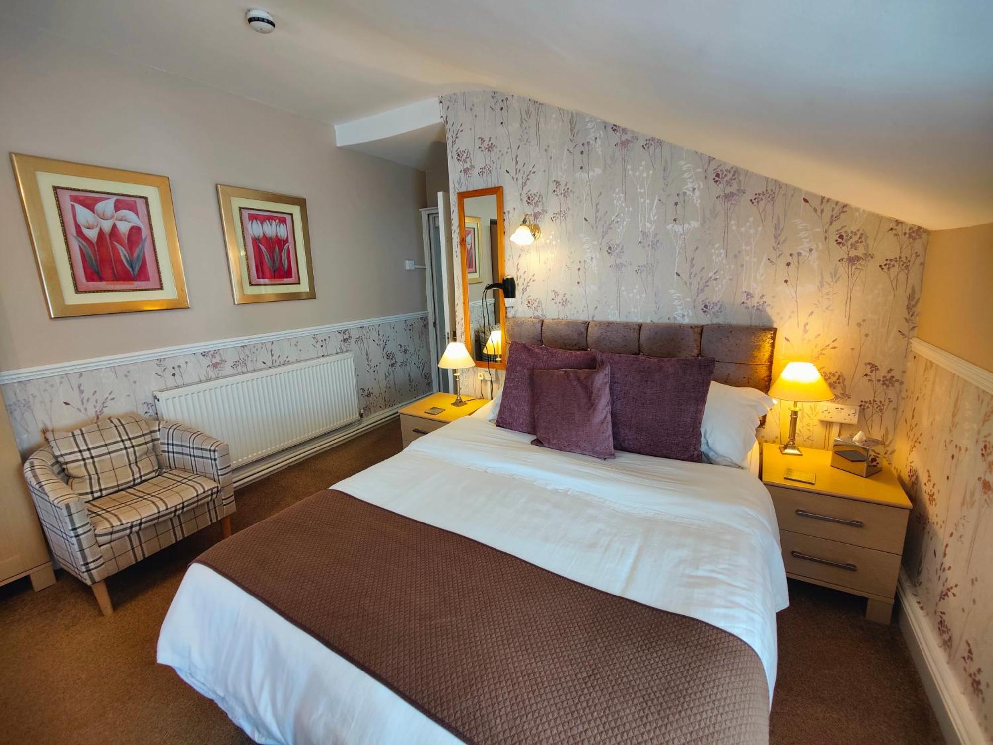 Hotel The Pack O' Cards Combe Martin Esterno foto