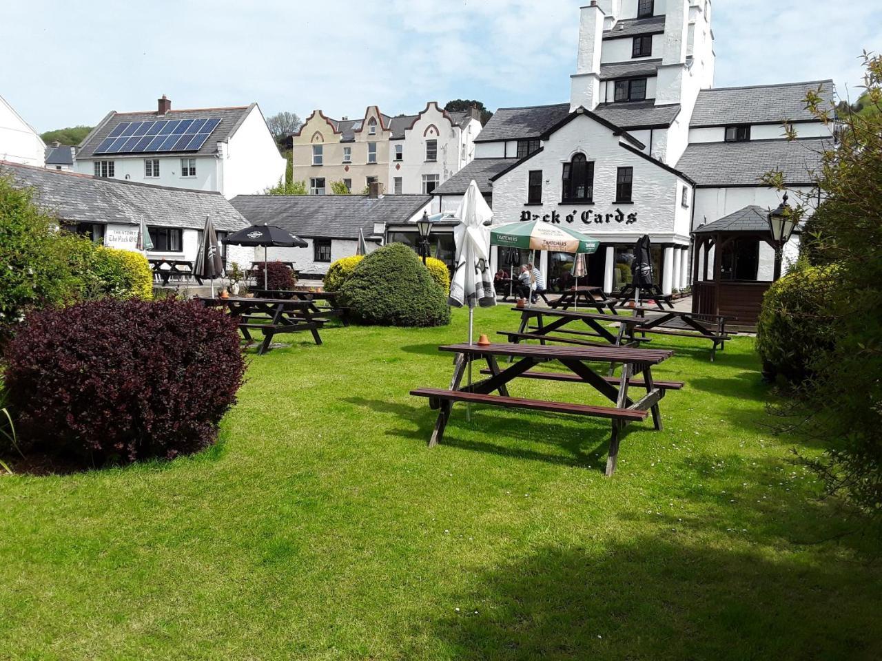 Hotel The Pack O' Cards Combe Martin Esterno foto