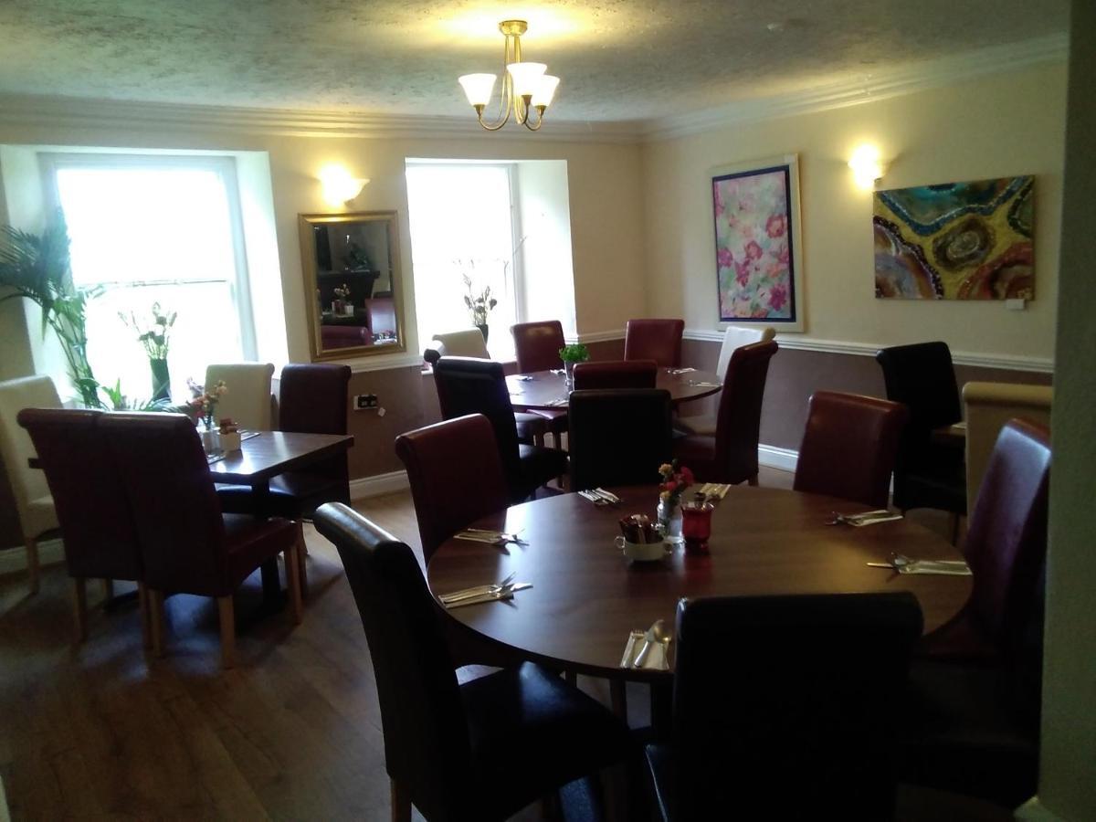 Hotel The Pack O' Cards Combe Martin Esterno foto